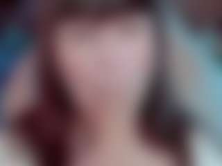 Camiiowo's Live Sex Cam Show