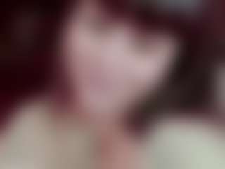 Live cam show with Camiiowo - Oil on Dolls Live