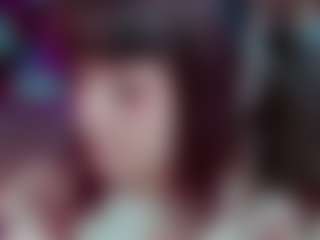 Live cam show with Camiiowo - Oil on crypto-cams