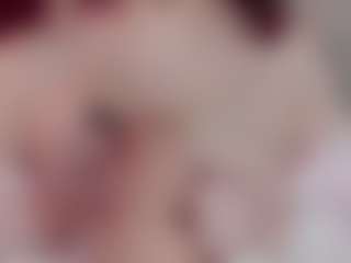 Live cam show with Camiiowo - Brown Hair on Free Soda