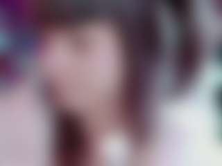 Camiiowo's Live Sex Cam Show