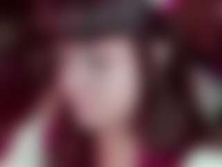 Live cam show with Camiiowo - Foot Fetish on Dolls Live