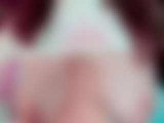 Camiiowo's Live Sex Cam Show