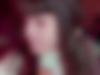 Camiiowo's Live Sex Cam Show