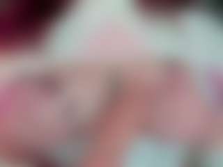 Camiiowo's Live Sex Cam Show