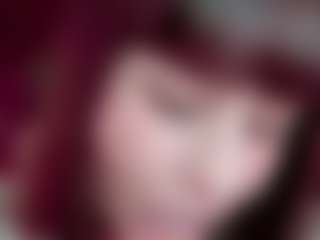 Live cam show with Camiiowo - Body Massage on CamwithHer