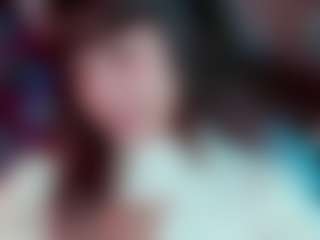 Live cam show with Camiiowo - Shaved on Camsoda