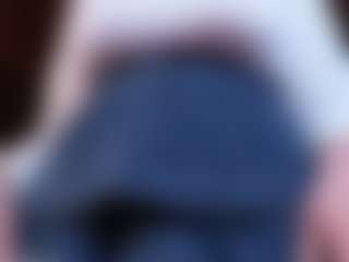 Live cam show with Camiiowo - Bikini on Camming Site