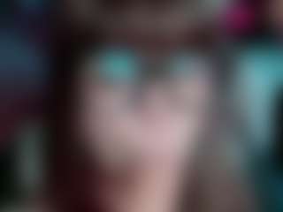 Camiiowo's Live Sex Cam Show