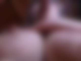 Camiiowo's Live Sex Cam Show