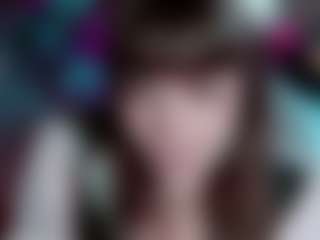 Camiiowo's Live Sex Cam Show