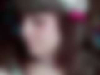 Camiiowo's Live Sex Cam Show