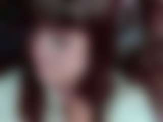 Live cam show with Camiiowo - Teen (18+) on Dare Cams