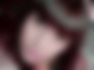 Camiiowo's Live Sex Cam Show