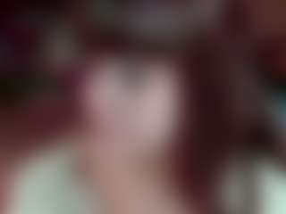 Camiiowo's Live Sex Cam Show