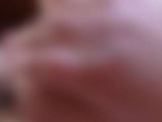 Camiiowo's Live Sex Cam Show