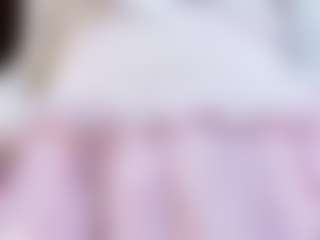 Live cam show with Camiiowo - Body Massage on Dolls Live