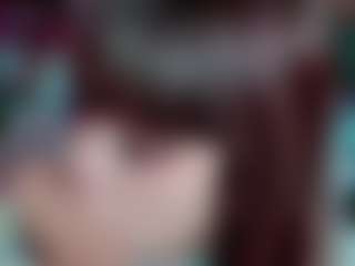 Live cam show with Camiiowo - Thick on Camsoda