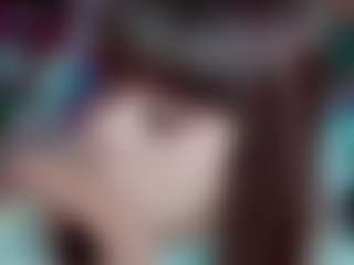 Live cam show with Camiiowo - Full Nudity on CamwithHer
