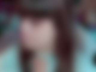 Live cam show with Camiiowo - Bikini on Free Soda