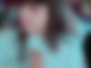 Live cam show with Camiiowo - Bikini on Camsoda