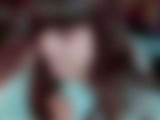 Camiiowo's Live Sex Cam Show