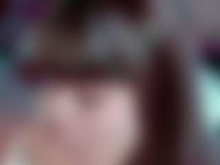 Camiiowo's Live Sex Cam Show
