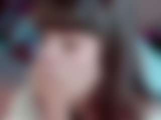 Live cam show with Camiiowo - Shaved on Hubzter Live