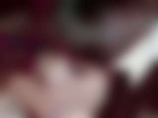 Camiiowo's Live Sex Cam Show