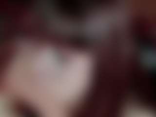 Live cam show with Camiiowo - Hairy Pussy on Camsoda Late Night