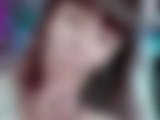 Camiiowo's Live Sex Cam Show