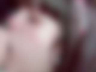 Camiiowo's Live Sex Cam Show