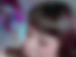 Camiiowo's Live Sex Cam Show