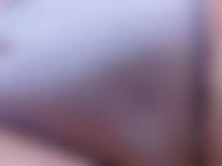 Live cam show with Camiiowo - Brown Hair on CamClone