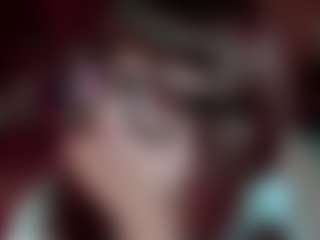 Camiiowo's Live Sex Cam Show
