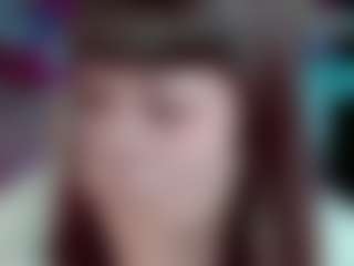 Camiiowo's Live Sex Cam Show