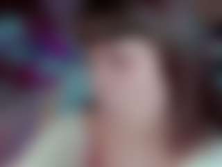 Camiiowo's Live Sex Cam Show