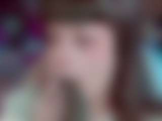 Camiiowo's Live Sex Cam Show