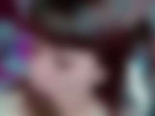 Camiiowo's Live Sex Cam Show
