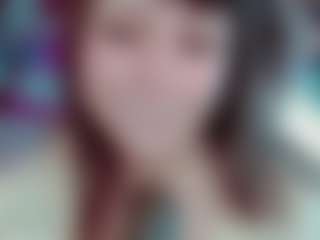 Camiiowo's Live Sex Cam Show