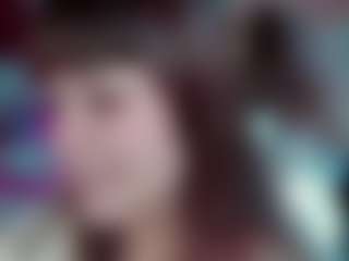 Camiiowo's Live Sex Cam Show