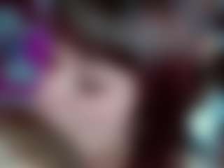 Camiiowo's Live Sex Cam Show