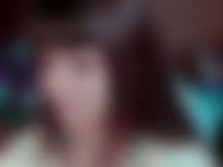 Live cam show with Camiiowo - Bikini on Camsoda
