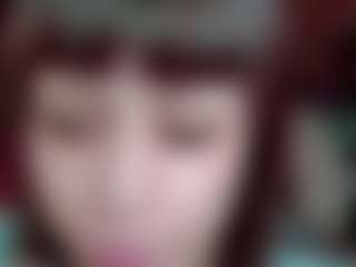 Camiiowo's Live Sex Cam Show