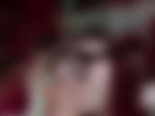 Live cam show with Camiiowo - Brown Hair on Camsoda