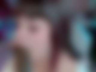 Live cam show with Camiiowo - Solo on TeamSkeetLive