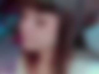 Camiiowo's Live Sex Cam Show