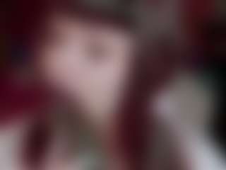 Camiiowo's Live Sex Cam Show