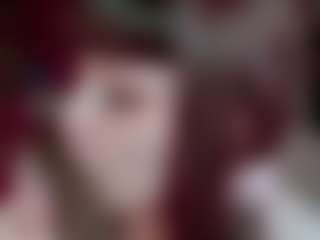 Camiiowo's Live Sex Cam Show