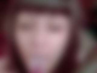 Camiiowo's Live Sex Cam Show